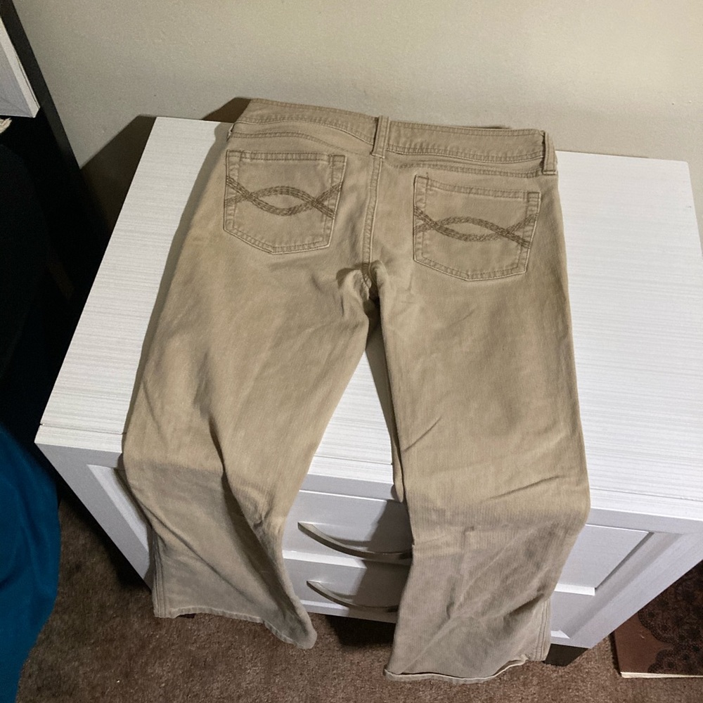 Jeans - Picture 2 of 3